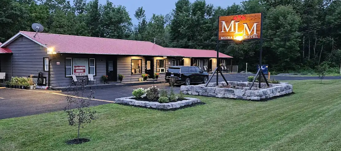 Exterior of Moira Lake Motel along Highway 7 in Madoc, Ontario