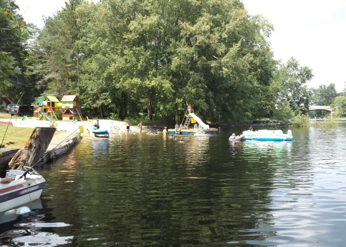 Crowe Valley Campground People Swimming